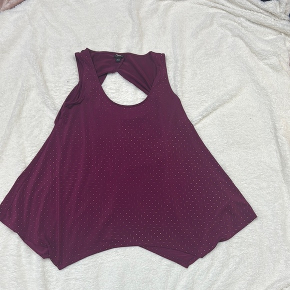 Rock & Republic Purple Asymmetrical Cutout Tank Top studded - Picture 1 of 5